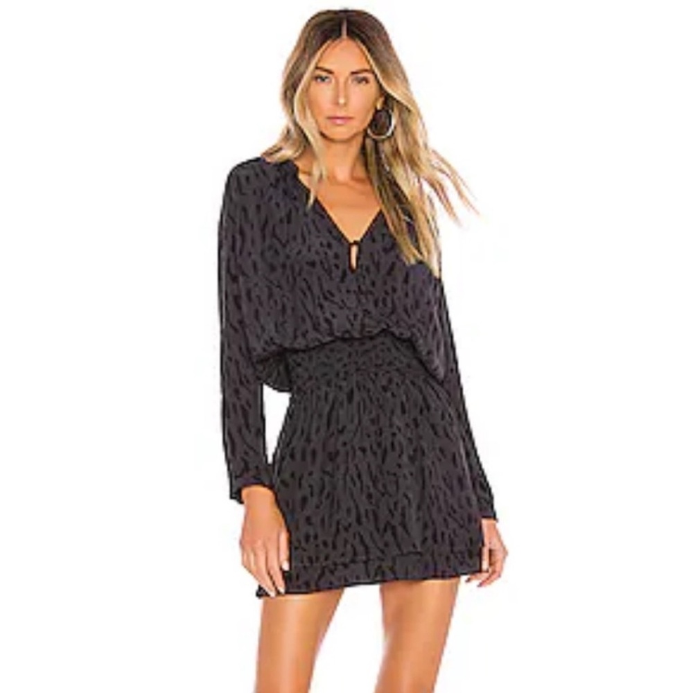 Rails Jasmine Azure leopard -cheetah Print 
Long-Sleeve Tiered-Skirt Dress - XS